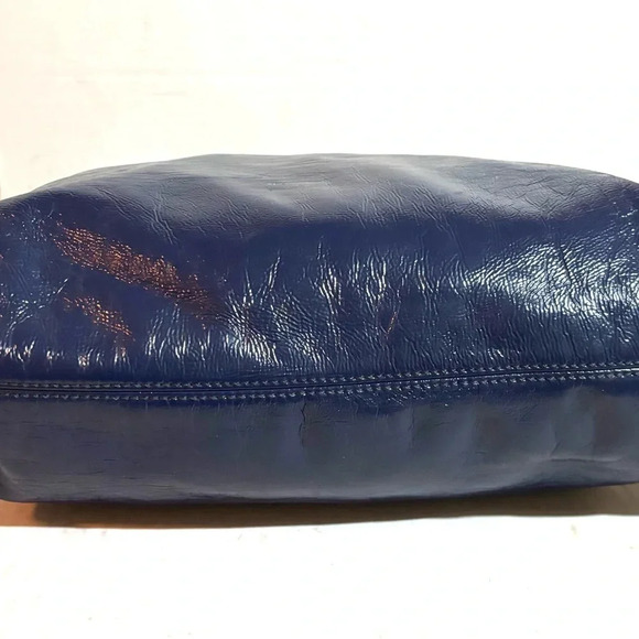 Michael kors metallic blue leather shoulder handbag - Picture 4 of 10